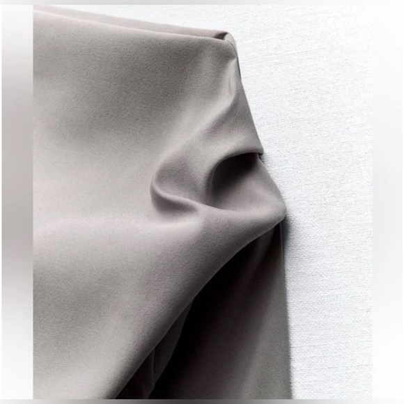 ASYMMETRIC RUCHED TOP - Picture 4 of 5